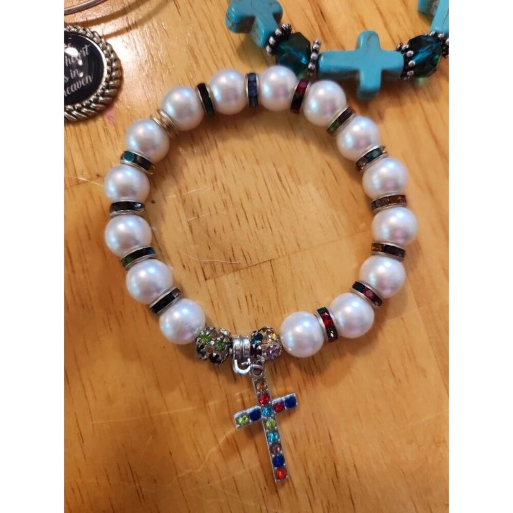 Cross Bracelets - Picture 2 of 4